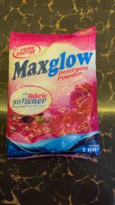 Max Glow Detergent Powder 1kilo: Stain-Fighting & Fabric Care