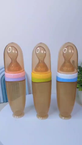 ขวดป้อนอาหารเหลว ช้อนบีบขวดนมซิลิโคนนาโน ซิลิโคนนิ่ม 120ml ช้อนป้อนเด็ก BPA-Free