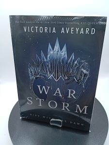 War Storm by Victoria Aveyard [High Quality Paperback]