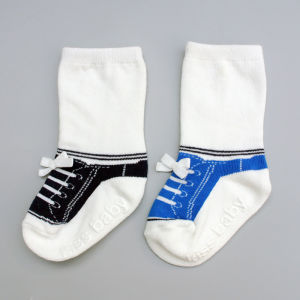 Tất Ống Vừa Cho Bé Tất Dây Giày Cotton Xuân Thu Đông Cho Trẻ Sơ Sinh Tất Tạo Hình Thể Thao Ống Dài Cao Cho Trẻ Em Chống Trượt Sàn Nhà