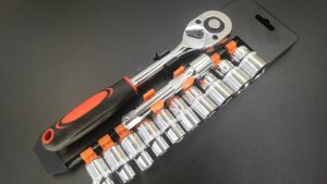 12pcs Set Ratchet Wrench Socket Set Hardware Vanadium Repairing Kit 12 pcs Tools Size 1/2 3/8 1/4