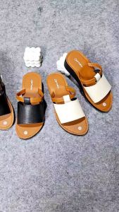 Promo Beli 1 Gratis 1 Sandal Wedges Slop Ipomia Terbaru