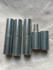 engsel bubut 3/4 as panjang 7 cm dapat 10 biji