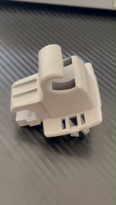 (ราคาต่อ1ชิ้น) ตัวเกี่ยวที่บังแดด ของแท้ รถเบนซ์ W212 สีเทา (A2128110140) Mercedes-Benz