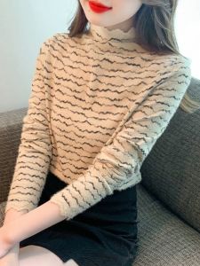 เสื้อยืดคอปกสูงแขนยาวผ้าลูกไม้สไตล์เกาหลีสำหรับผู้หญิง แฟชั่นฤดูใบไม้ร่วง 2025 เสื้อชั้นในลายลูกไม้ ดีไซน์เก๋ไก๋ เสื้อเชิ้ตสีพื้น