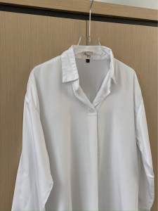 ALUNA BASIC BLOUSE HAPPY SIZE by Monicathelabel