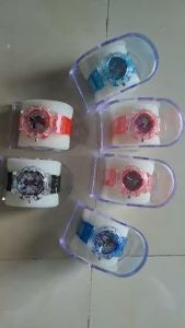 Đồng hồ trẻ em hình siêu nhân nhện công chúa Elsa hello kitty có đèn LED phát sáng.