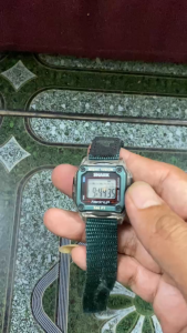 Đồng hồ điện tử Freestyle Shark Classic