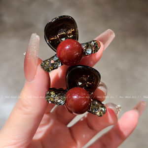 Elegant Red Side Part Hair Clips Fashionable Korean Style Hair Accessories for Women Stylish Hair Grips New Year Collection