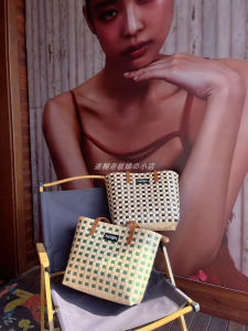 Túi Tote Dung Tích Lớn Dệt Tay Túi Mua Sắm Thường Ngày Túi Xách Đeo Vai Đơn Túi Tote Thiết Kế Nhỏ Phong Cách Thường Ngày