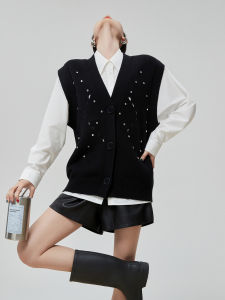 XIAODADEHUA | Black Diamond-studded Honeycomb Knit Vest