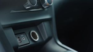 บลูทูธ5.4เครื่องส่งสัญญาณ FM Dual Mics HiFi Deep Sound USB C อะแดปเตอร์ชาร์จไฟในรถ60W PD QC3.0 Super Fast Car Charger