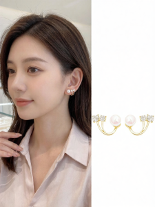 PINK EMPRESS | Elegant Pearl Earrings for Women