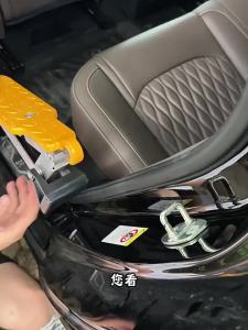 NiuXiang(NewShark) | Foldable Car Door Step Pedal Universal Fit Aluminium Alloy 250kg Door Latch Hook Roof Rack Access Auto Exterior Accessories