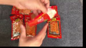 Tăm Cay Ăn Vặt Tuổi Thơ - Tăm Cay Trung Quốc - Que Tăm Cay Gói 25g - Taiwan Foods