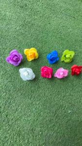 Hoa kết trái tim xe cưới. bọc 50 đầu bông.dùng kết xe hoa