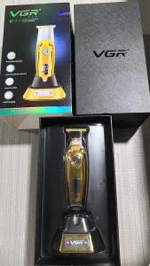 VGR | VGR Electric Hair Clipper Rechargeable Portable Home Appliance Personal Care Barber Trimmer For Men LCD USB Salon VGR V-277