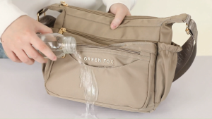 GREEN FOX - 810 tas selempang wanita original cantik kekinian bahan anti air model terbaru