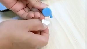 1PC Fun Cord Holders Silicone Thumb Wall Hooks Cord Organizer for Desk Wall Car Nightstand Wire Holders Phone USB Charger Cable Management Key Hanger