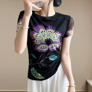 YIMEI เสื้อยืดผู้หญิงแขนสั้นพิมพ์ลายเสื้อเชิ้ตตัวเล็กสไตล์ยุโรป2025ฤดูร้อนคอกลมยืดหยุ่น