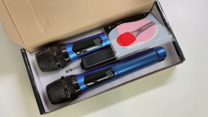 MUSIX Mikrofon Bluetooth Profesional  Mic Wireless Bluetooth Microphone Mikrofon Nirkabel Profesional  Mikrofon Dinamis Genggam Isi Ulang Bluetooth Untuk Karaoke