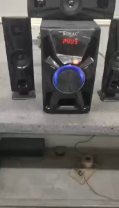 TG-403 3.1 With Bluetooth / SD / USB/FM Multimedia Noise reduction Desk Speaker W/ Subwoofer
