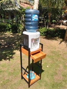 Meja dapur serbaguna murah