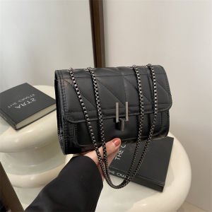 Elegant Chain Underarm Womens Bag New 2024 Fashion Simple Single Shoulder Bag Versatile INS Crossbody Small Square Bag