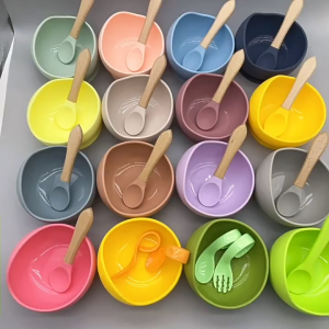 Silicone Suction Cup Bowl Baby Feeding Set BPA Free Bowl Spoon Baby Anti-slip Eating Training Bowl Kids Tableware