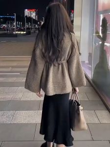 Mengenal Sabuk Sweater Wanita Lengan Panjang V Kerah