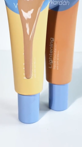 Wardah Lightening liquid Foundation isi 25ml - wardah foundation spf 40 PA+++ - 04 CARAMEL