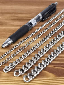 304 Stainless Steel Cable Stitch Chain Jewelry Chain Waist Necklace Decoration Curb Necklace Titanium Steel Key Advertising Hanging Flags Twisted Chain