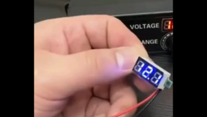 Ready Stock 0.36 inch Second line precision dc digital voltmeter head LED digital voltmeter DC4.0V-30V