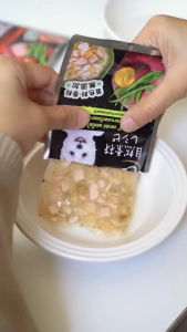 [ซื้อ 12 ฟรี 1 ซอง] CESAR อาหารเปียกสุนัข พรีเมียม แบบซองขนาด 60-70 กรัม