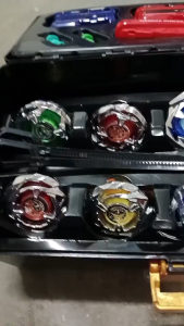 ลูกข่างโลหะหมุน ลูกข่างหมุน  Combo Set THUNDER GYRO X  ของเล่นเด็ก มีกล่องให้ พร้อมส่ง  ซื้อเซ็ตนี้สุดคุ้ม เป็นเซ็ตคุ้มสุด ของเล่นสำหรับเด็ก ของเล่นต่อสู้