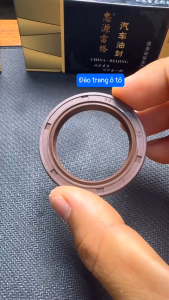 Phớt 23x32x7 hoặc 33x45x6 dùng cho xe ô tô máy công trình động cơ