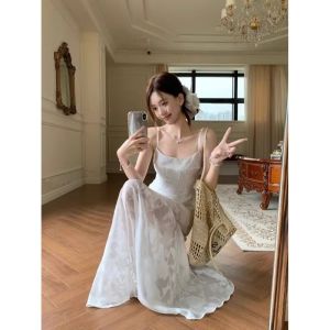 Beach Vacation Style Green Strapless Dress Womens Summer Elegant Mesh Waist Cinching Slimming Long Skirt Gown Sweet Style