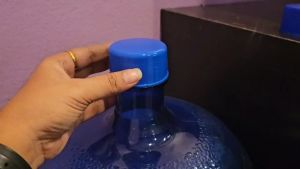 ถังน้ำ  PET 20 ลิตร ฝาเกลียว