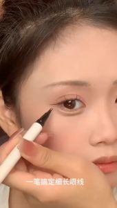 อายไลน์เนอร์ ปากกาเจล 2 แฉก วาดขนตาล่าง ไลน์เนอร์ เขียนคิ้ว เส้นเล็ก คม ติดทนนาน กันน้ำกันเหงื่อ พารามิเตอร์: