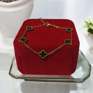 Gelang rantai titanium motif lima mata hitam bolak balik fashion elegan wanita (Anti luntur/anti karat)