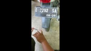 BLACK MAGIC PENGHITAM BODY KASAR MOTOR DAN MOBIL 50ML