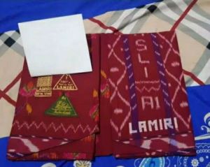 SARUNG LAMIRI SUTRA A1 100% TERLARIS MOTIF KEMBANG JADUL MST S90