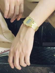 （สิงค้าขายดี）นาฬิกา คาสิโอCasio นาฬิกาข้อมือผู้หญิง/ชาย สายสแตนเลส สายสเตนเลส รุ่น A168WG-9W จัดส่งพร้อมกล่องคู่มือใบประกันศูนย์CMG 1ปี💯%