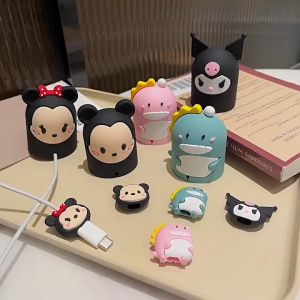 【Ready Stock】Desktop Cartoon Base Station Dock Charging Dock Station Stand Holder Bracket Support for apple watch ultra 49mm apple watch series 8 7 6 5 4 SE band 41mm 45mm 38mm 40mm 42mm 44mm silicone stand