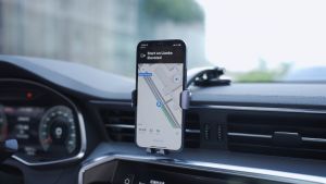 (SG) Joyroom 360° Gravity Car Phone Holder for Dashboard/Windscreen/Curved Dashboard/Air Vent