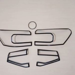 Garnish Cover Lampu Belakang Mobil Toota Raize 2023 - 2024 Hitam