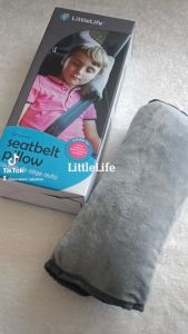 LittleLife หมอนหุ้มเข็มขัดนิรภัย (Seat Belt Pillow ) - รูปพลาสูงโดยเรียงหมวกหุ้ม (9cm)