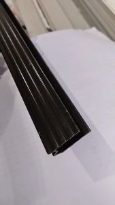 Siku List M Hitam (Tebal) Aluminium for Hardcase Box Siku hardcase List U