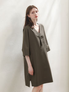 Miccbeirn | Retro Beaded Tassel V-neck Midi Dress Casual Silk Cotton Blend A-line Skirt Mid-length Summer Dress For Women In Their 30s