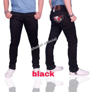 Celana chino pria hitam